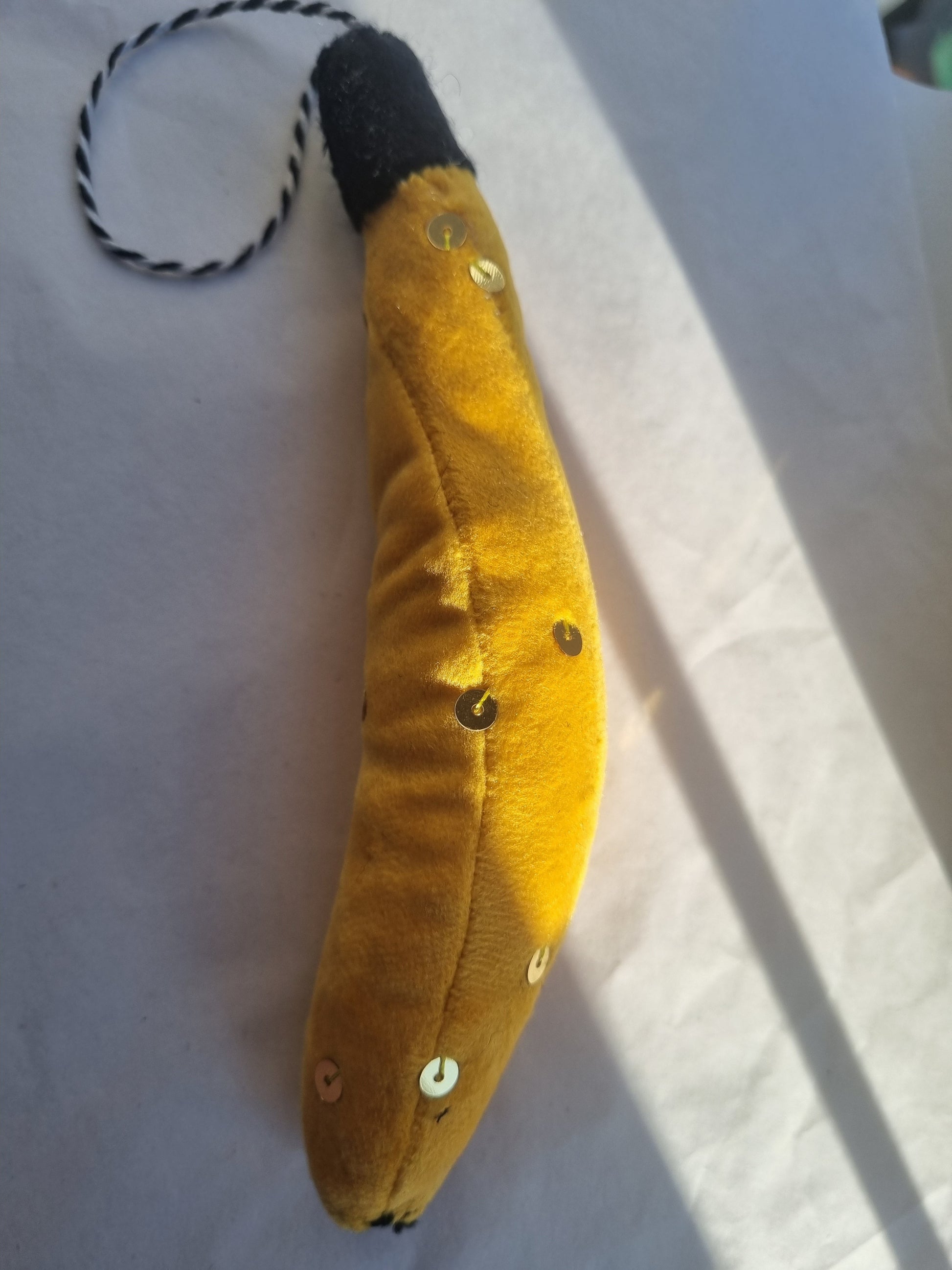 Banana Ornament, wonky sample – Kate Gwilliam