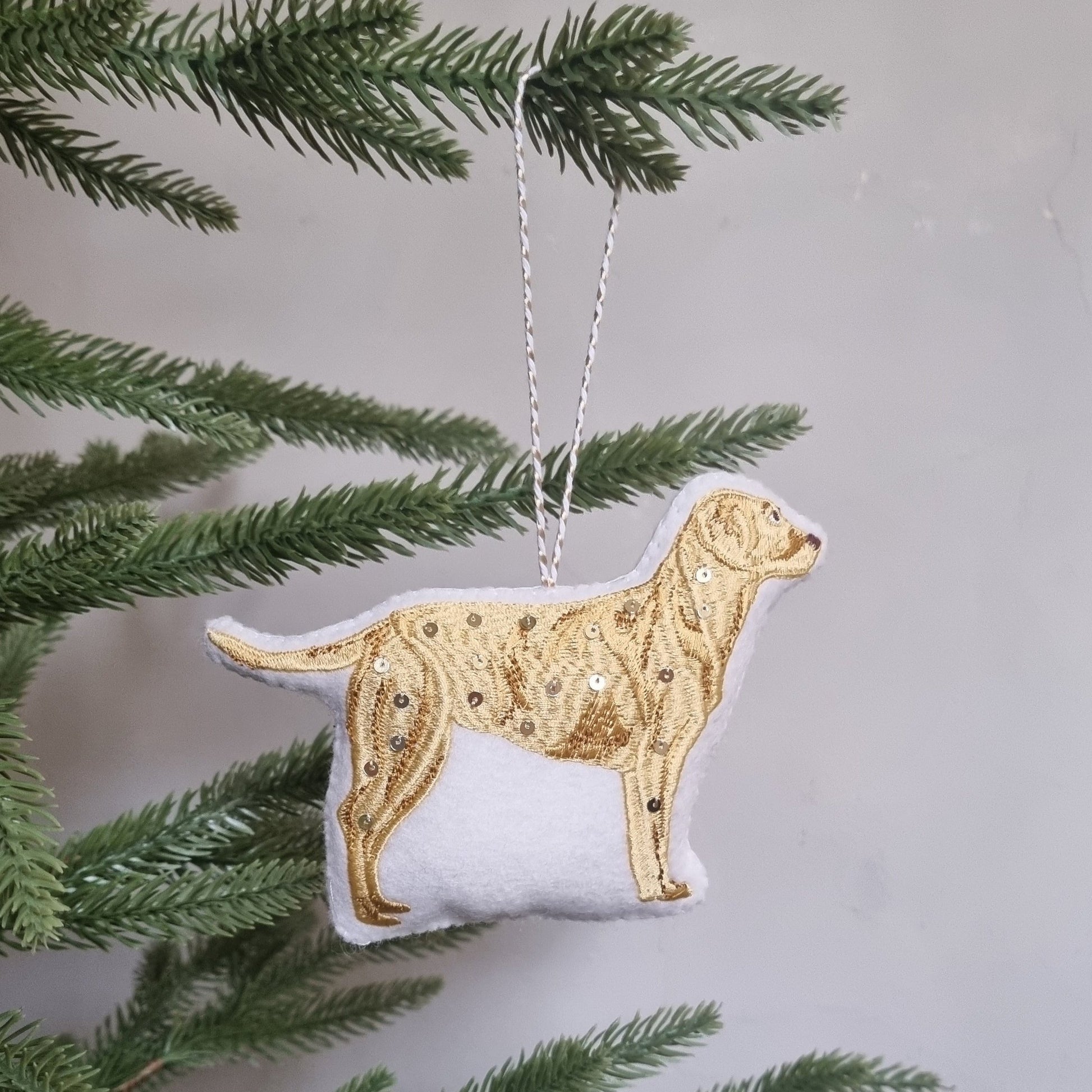 Golden Labrador Embroidered sequin ornament