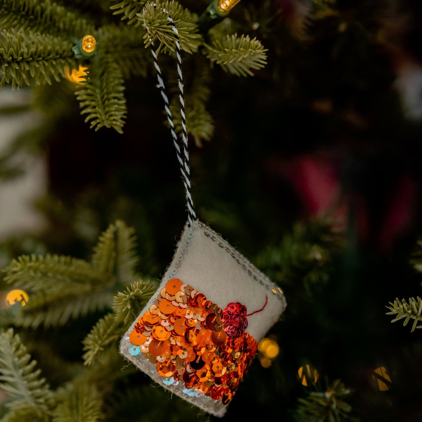 The Old Fashioned Hanging Ornament