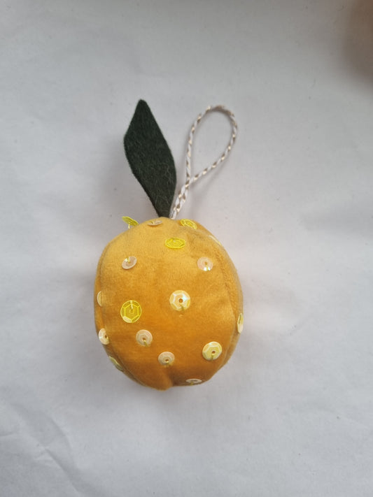 Lemon Ornament, Sample
